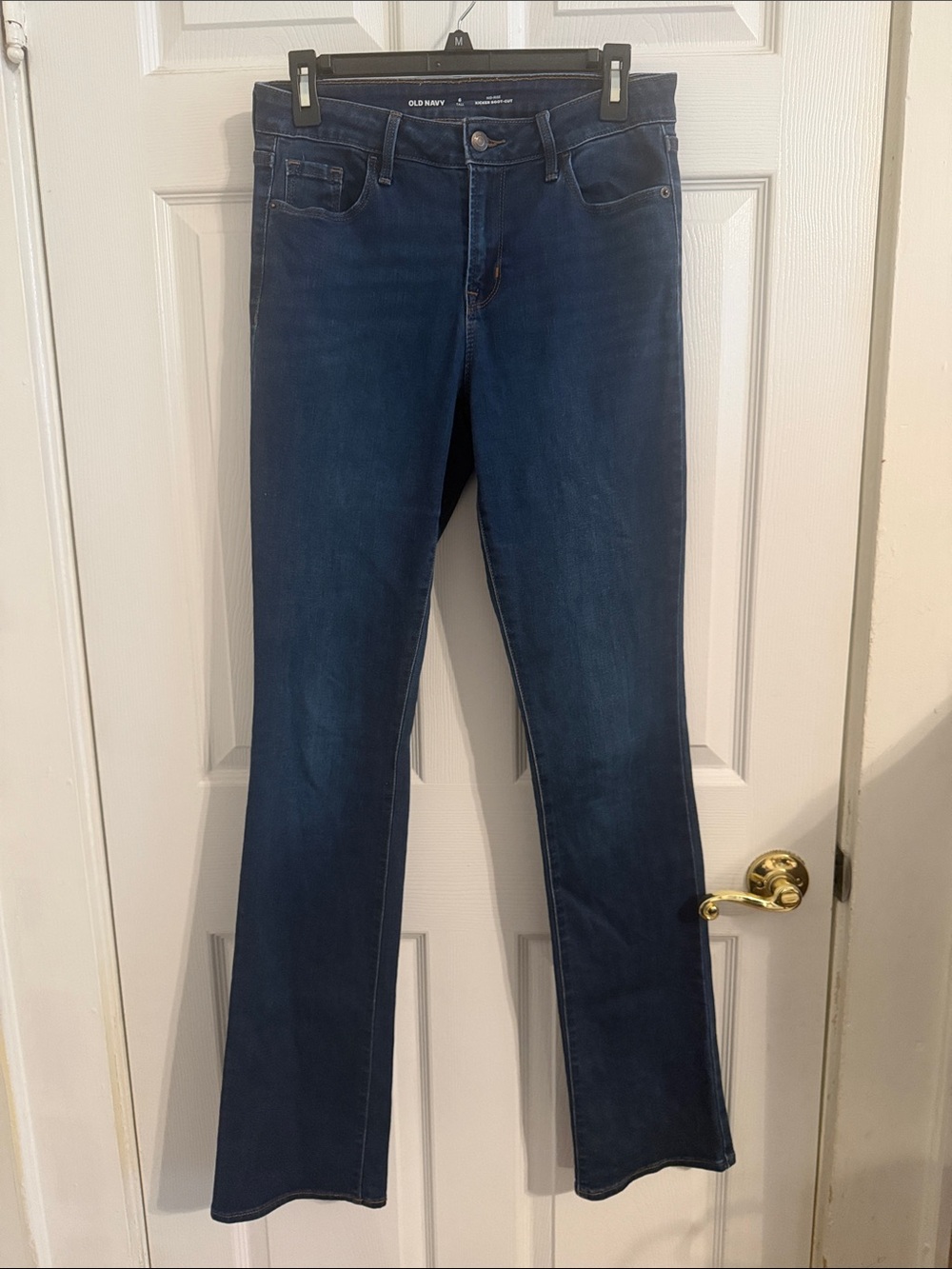 Old Navy Mid-Rise Kicker Boot-Cut Jeans Sz 6 Tall Dark Wash